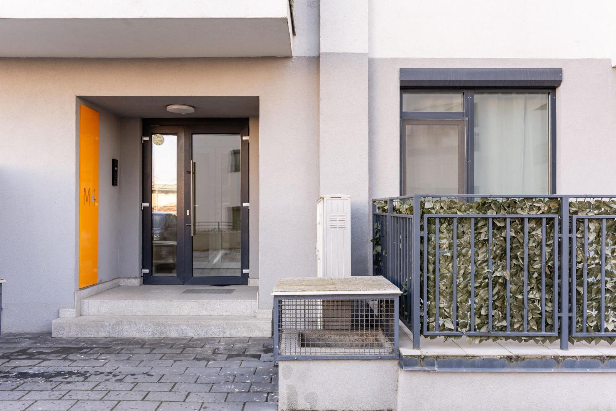 Modern Apollus Avenue - By Openhouse Apartments 티미쇼아라 외부 사진